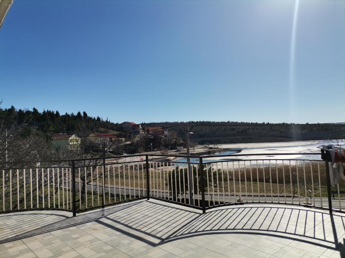 Apartman Modric Apartment Seline Exterior foto